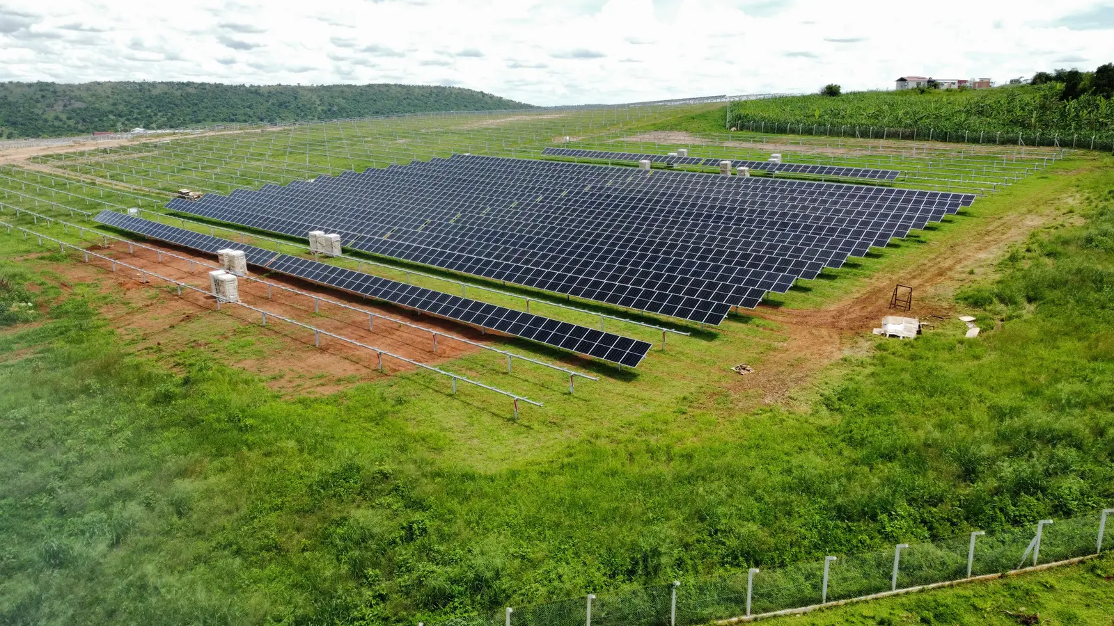Large completed photovoltaic arrays in Africa